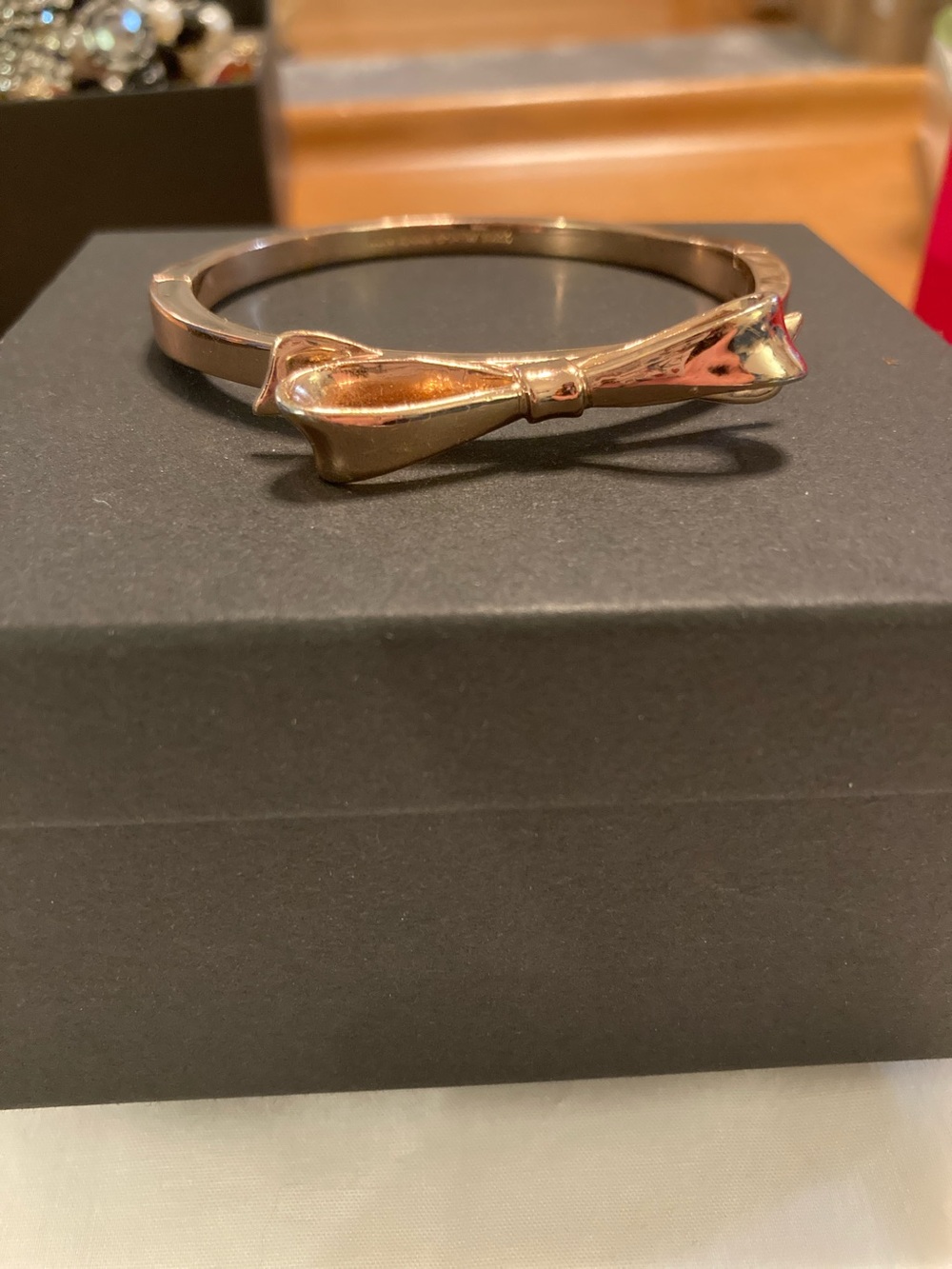 kate spade rose gold bow bangle bracelet